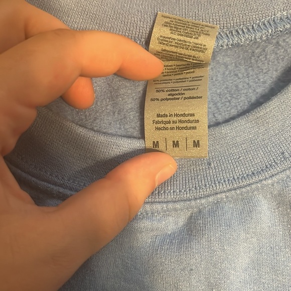 Light blue Portland Maine pullover - Picture 2 of 4